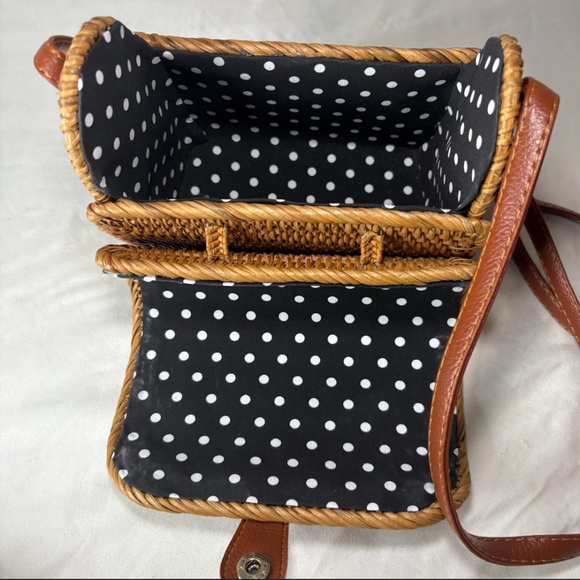 Handwoven Rattan Small Crossbody Bag/Purse Basket Lined Handmade Boho - Picture 3 of 15